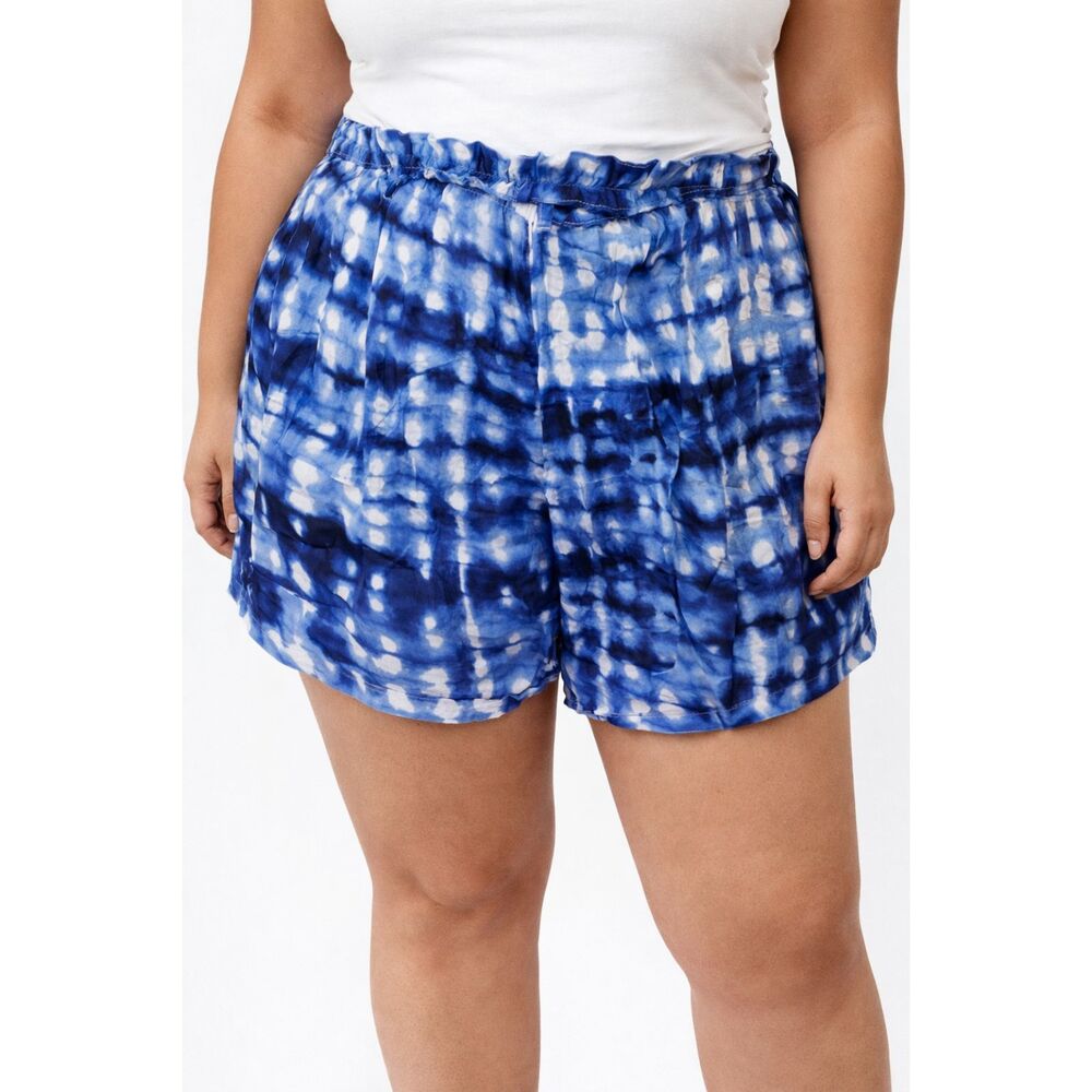 Taxi Blue/White Tie Dye Shorts NWT Size 3x Plus
